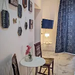 La Dell'amore 3*