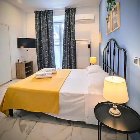 La Dell'amore Neapel