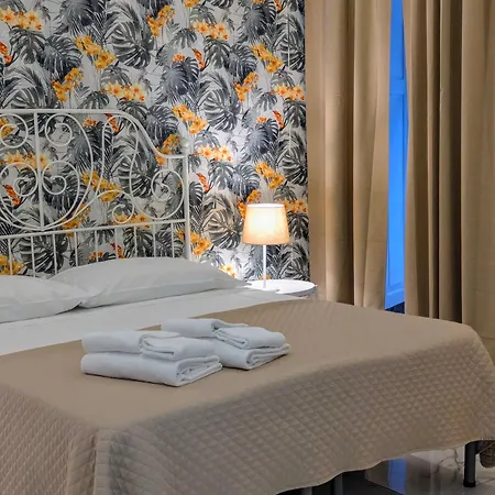 La Dell'amore Neapel